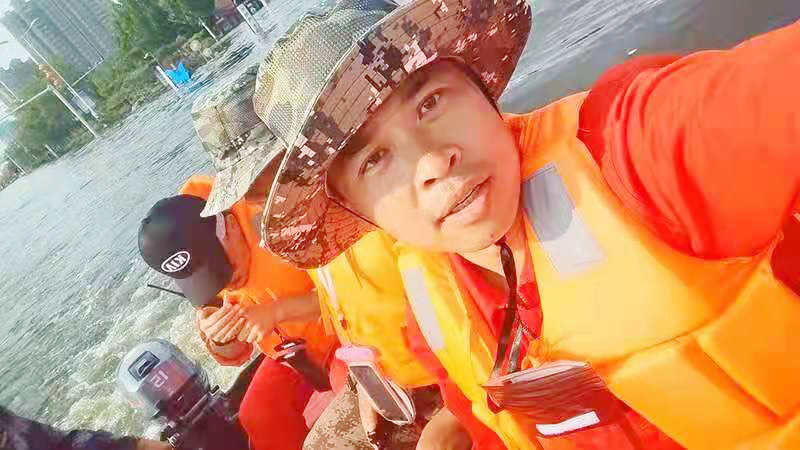 河南抗洪救災(zāi)中的“工大科雅”力量(圖1) 河南抗洪救災(zāi)中的“工大科雅”力量(圖1)