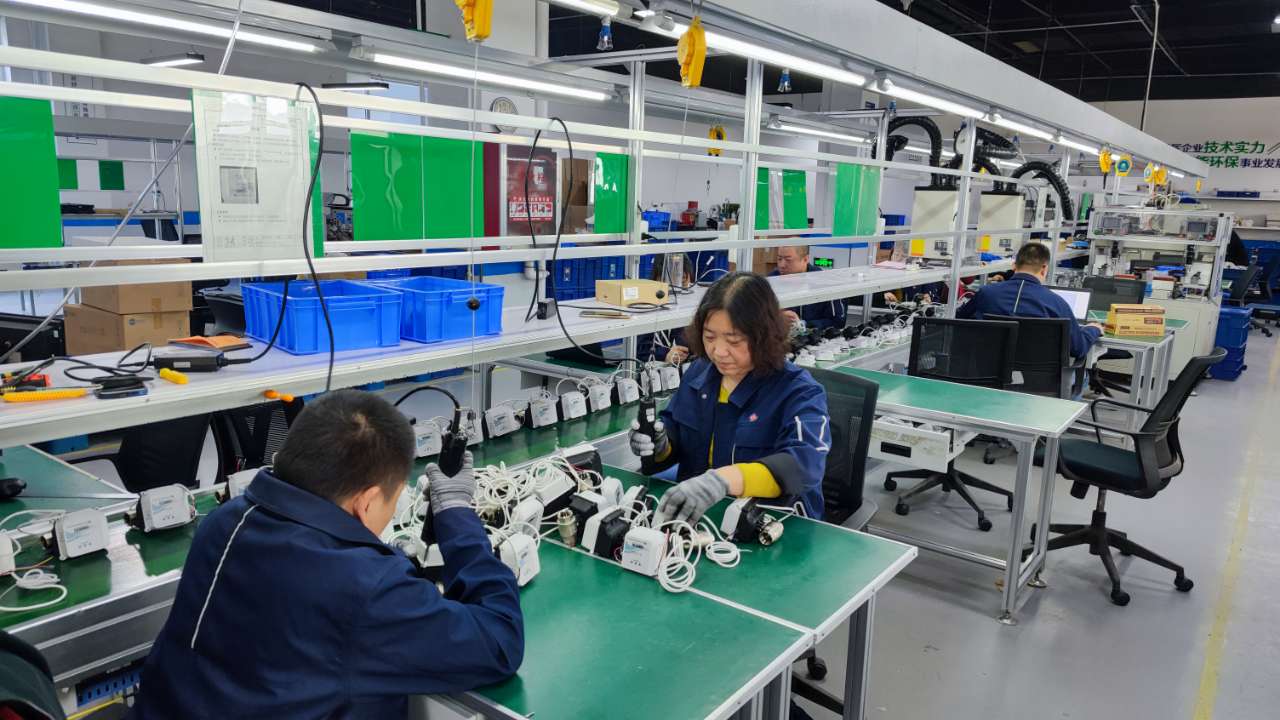 【國慶堅守，此刻我在崗】工大科雅人全力備戰今冬供暖（二）(圖9)