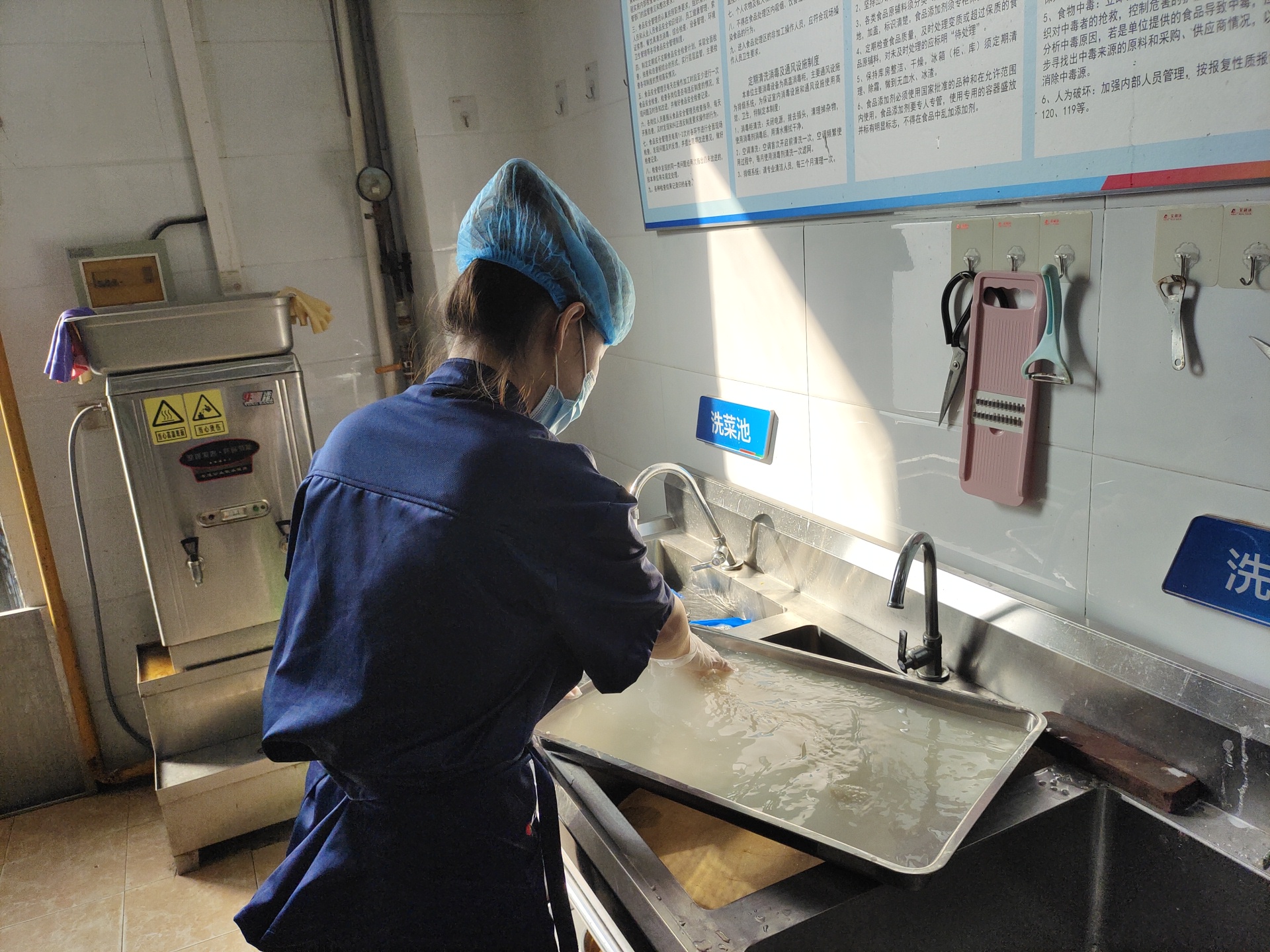 【國慶堅守，此刻我在崗】工大科雅人全力備戰今冬供暖（二）(圖15)